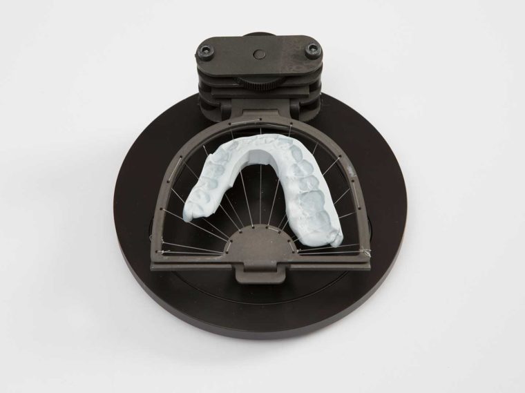 resgistration white holder for 3D scanning